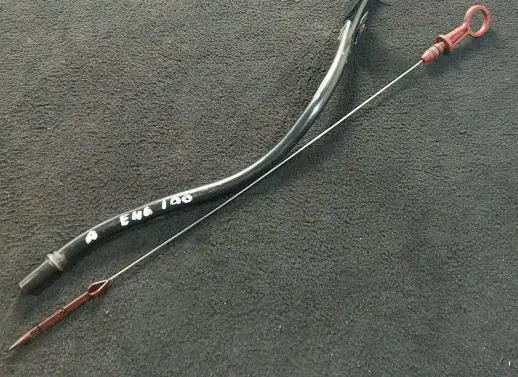 Oil level dip stick