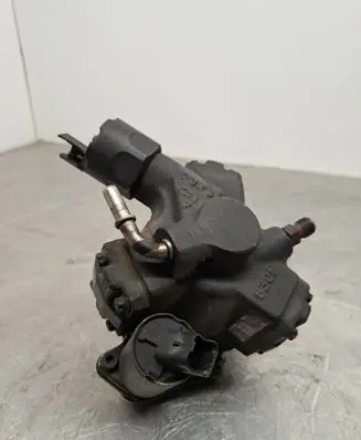 Ford Mondeo MK IV Fuel injection high pressure pump 9685705080 A2C27100268