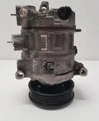 Volkswagen Golf VII Air conditioning (A/C) compressor (pump) 5Q0820803F