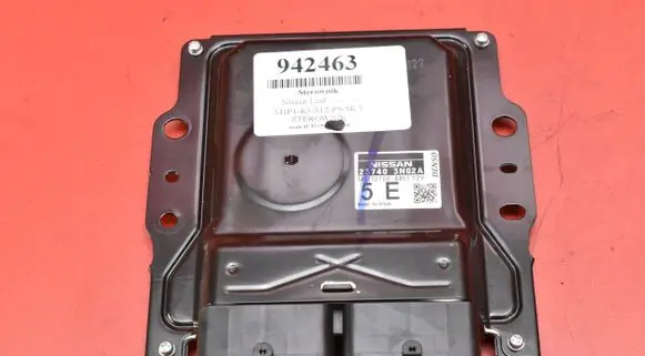 Nissan Leaf I (ZE0) Engine control unit/module ECU 237403NG2A