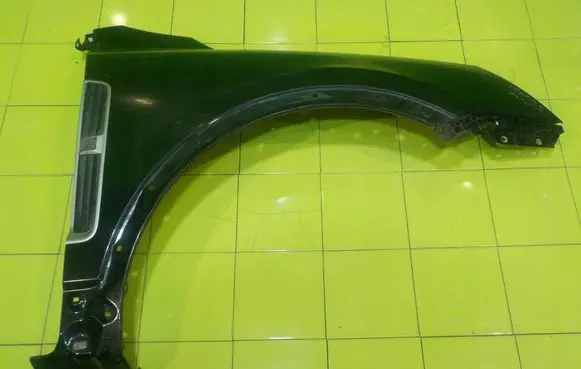 Opel Antara Fender PRZOD PRAWY