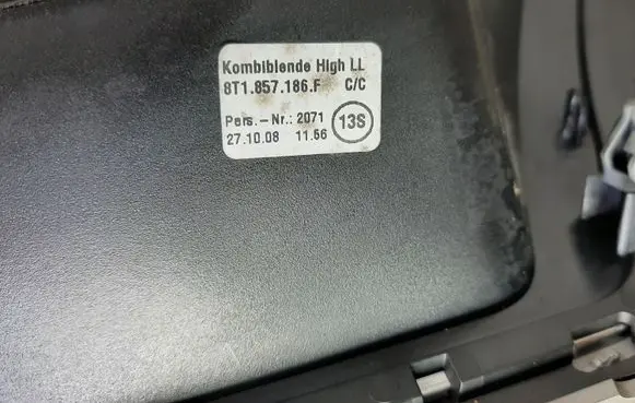 Audi A5 8T 8F Radio/GPS head unit trim 8T1857186F