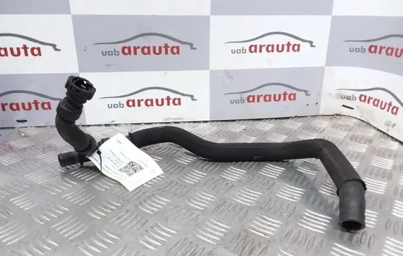 Nissan Qashqai Engine coolant pipe/hose 1820987