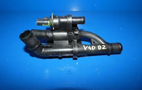 Volvo V40 Thermostat/thermostat housing 9670253780 04265