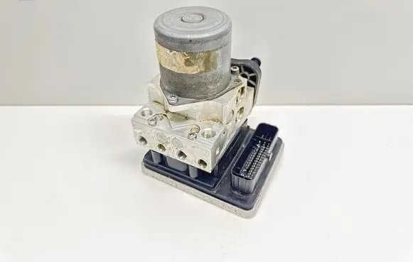 Mercedes-Benz E W213 ABS Pump A2134310601 A005R466 54087465B