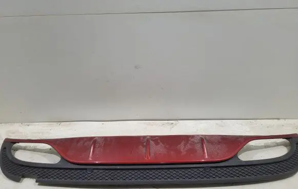 Front bumper lip