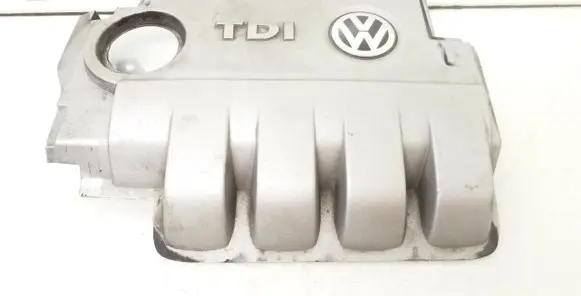Volkswagen PASSAT B6 Engine cover (trim) 03G103967 03G103967D 03G103967C