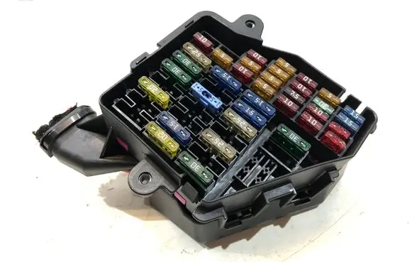 Skoda Superb B5 (3U) Fuse box set 8D1941824