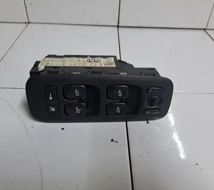 Volvo V70 Electric window control switch 940804 1111103