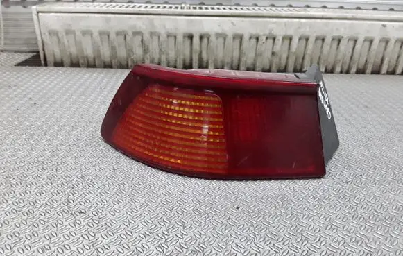 Alfa Romeo 145 - 146 Rear/tail lights 36390748