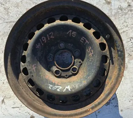 Mercedes-Benz C W202 R15 steel rim 2104000202