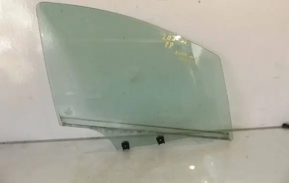 Peugeot 207 Front door window glass four-door