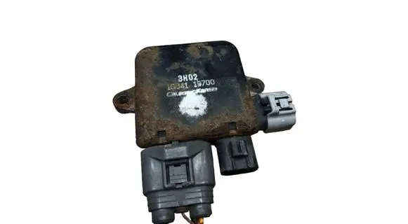 Tesla Model S Coolant fan relay 1G04119700 3H02