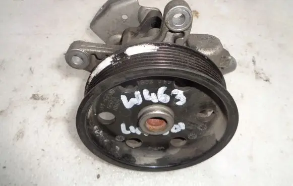 Mercedes-Benz G W461 W463 1st Gen Power steering pump A0054668801
