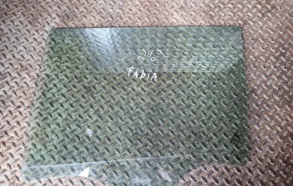 Skoda Fabia Mk3 (NJ) Rear door window glass 6V6845205A