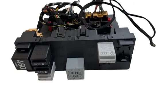 Audi A3 S3 8P Comfort/convenience module 8P0907279C