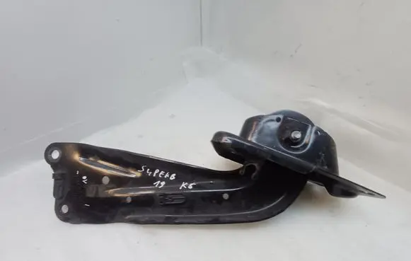 Skoda Superb B8 (3V) Rear upper control arm/wishbone 5Q0505225C