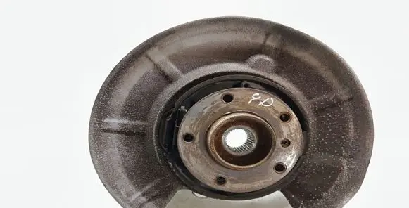 BMW 6 E63 E64 Rear wheel hub spindle/knuckle 6089941 9941240