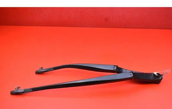 BMW 5 F10 F11 Front wiper blade arm 7203156