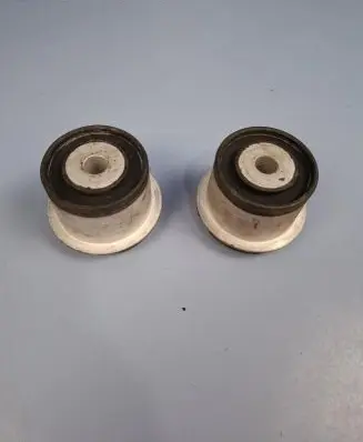 Opel Vectra B Front wishbone bush 5402630 90496681 090496681