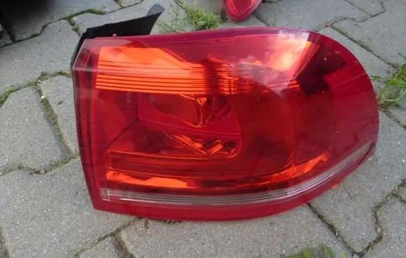 Volkswagen Touareg II Rear/tail lights
