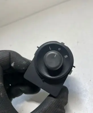 Opel Insignia A Wing mirror switch 13271827 211723