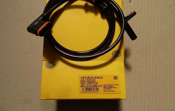 KIA Carens I ABS wheel speed sensor 6PU012039-731