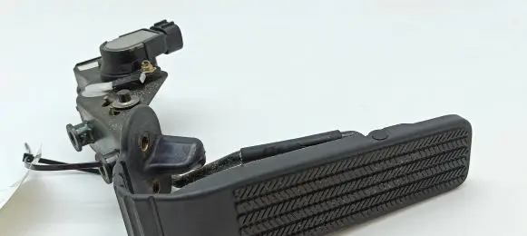 Lexus LS 430 Accelerator throttle pedal 7801050010 0A200380