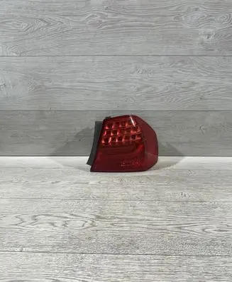 BMW 3 E90 E91 Rear/tail lights 7289426