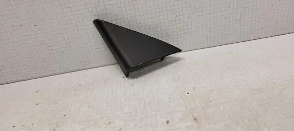 Subaru Outback Other front door trim element 