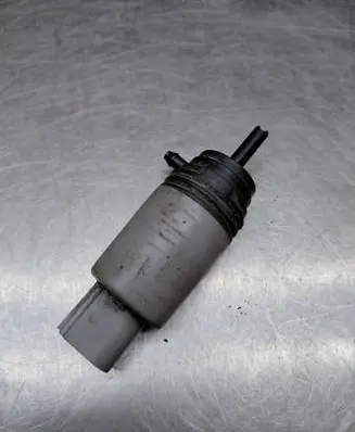 BMW 5 E60 E61 Windscreen/windshield washer pump 6934159