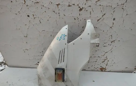 Mercedes-Benz Sprinter W901 W902 W903 W904 Fender 