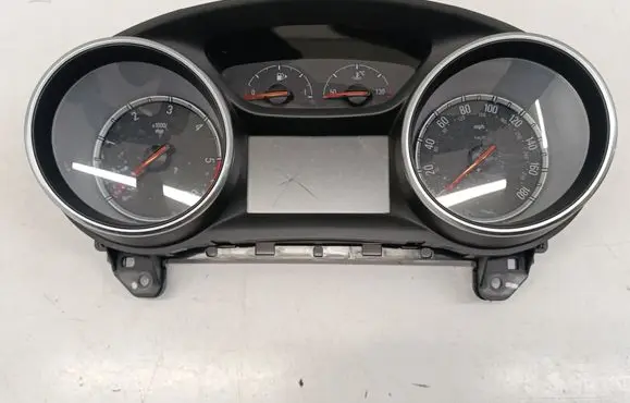 Opel Insignia B Speedometer (instrument cluster) 39158326