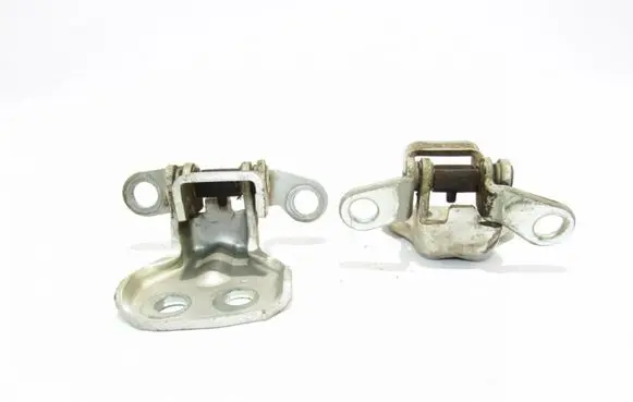 Rear door hinge set