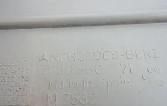 Mercedes-Benz Vito Viano W638 Rear bumper corner part panel trim A63888071