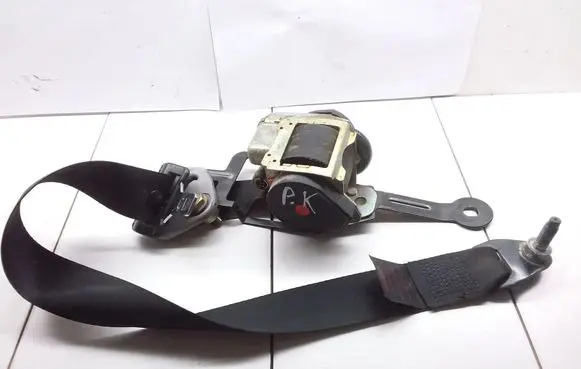 Nissan Primera Front seatbelt 86885AV710 542604761