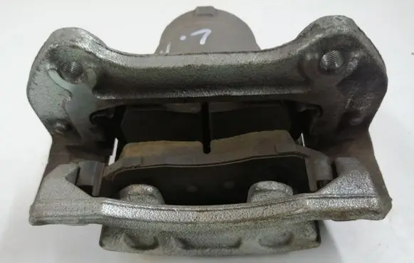 Hyundai Kona I Front brake caliper TB15A S41