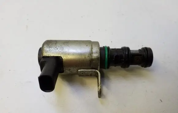 Chrysler Pacifica Turbo solenoid valve 05047901AC