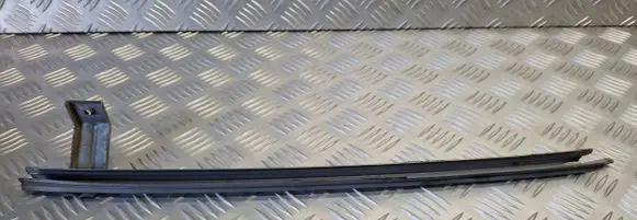 Honda FR-V Rear door windshield rail 