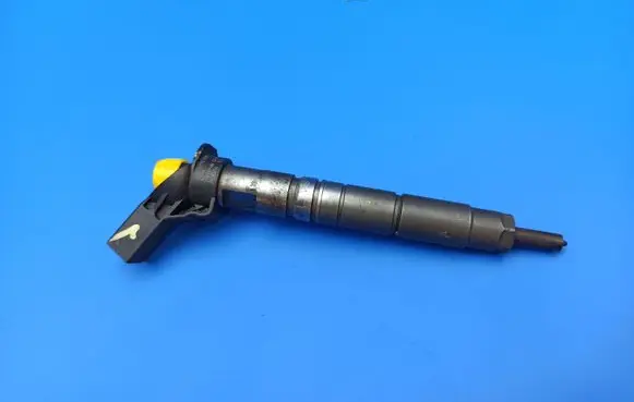 Mercedes-Benz CLS C219 Fuel injector A6420701187 0445116026