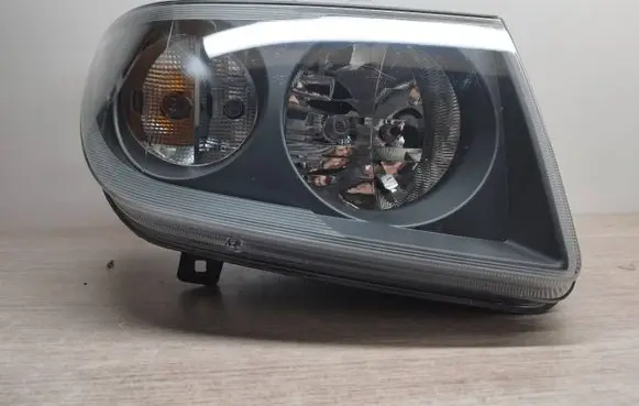 Volkswagen Crafter Headlight/headlamp 2E1941005 9068200861 1ER01159201