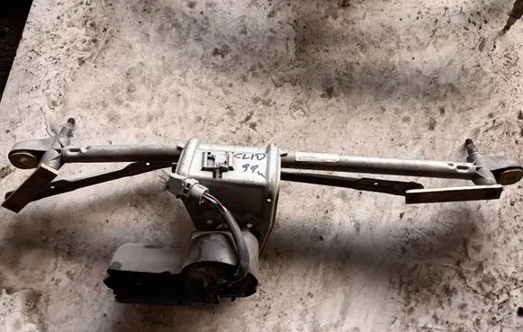 Renault Clio II Front wiper linkage 