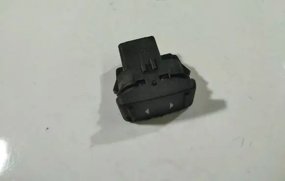 Ford Focus Electric window control switch