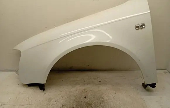Audi A4 S4 B7 8E 8H Fender