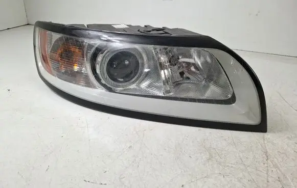 Volvo V50 Headlight/headlamp 31265695