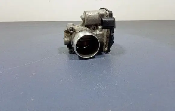 Ford Focus ST Throttle body valve DS7G9F991BB
