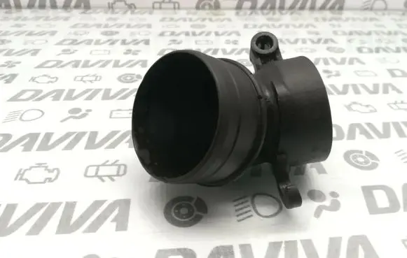 Audi A3 S3 8P Air intake hose/pipe 3C0129635