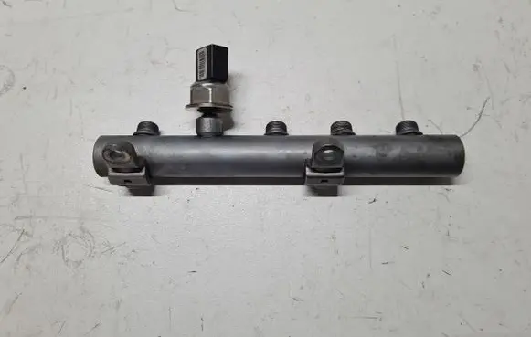 Audi A6 S6 C6 4F Fuel main line pipe 257723 059130089AA 059130758E