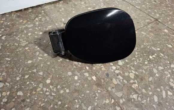 Volvo V60 Electric car charge socket cover 31299106