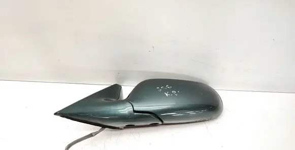 Mazda 626 Front door electric wing mirror E13010519